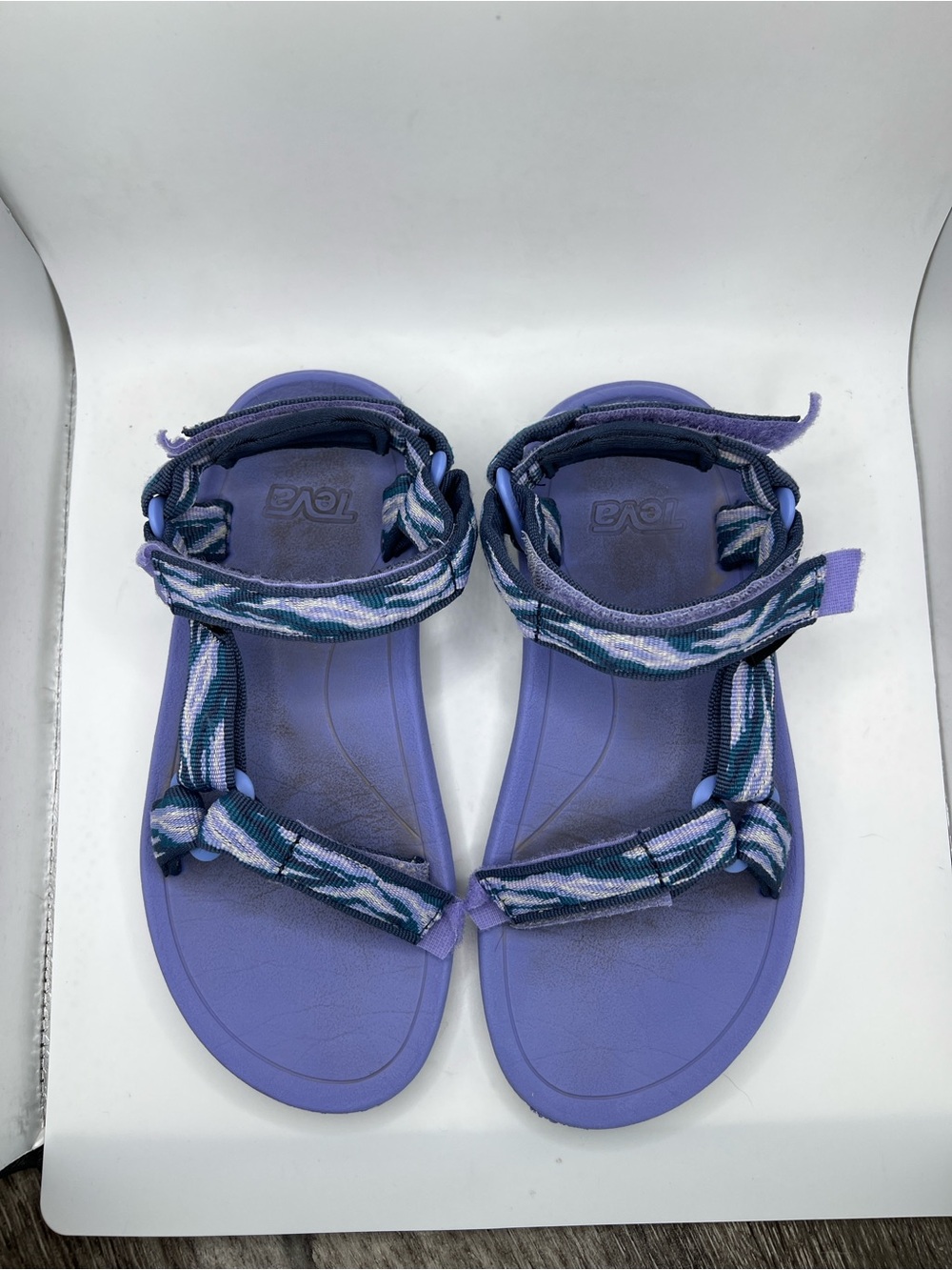 Youth Teva Sandals Size 2